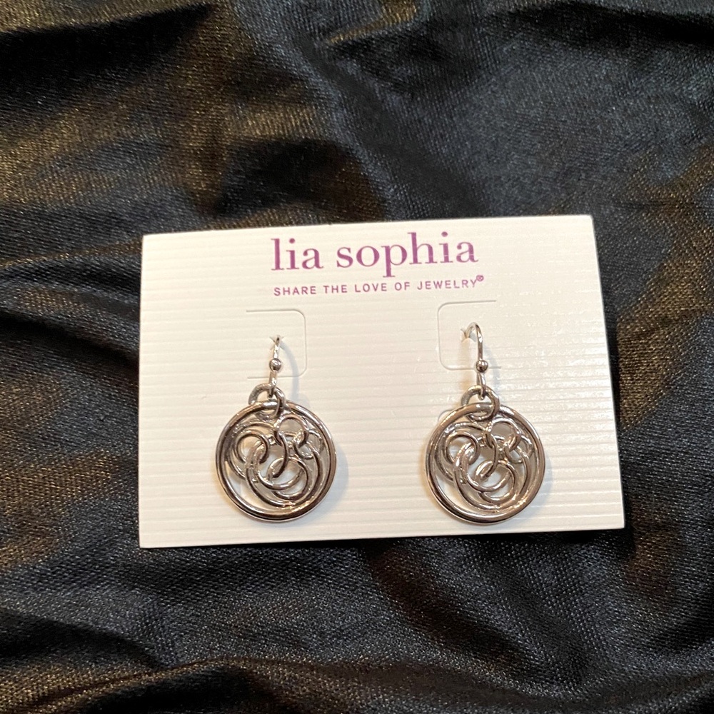 Lia Sophia fashion earrings